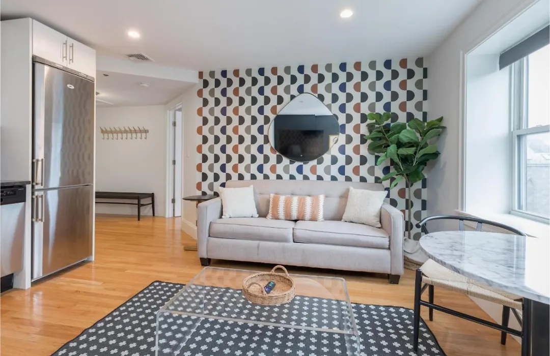 West Broadway Quarters By Thatch-1